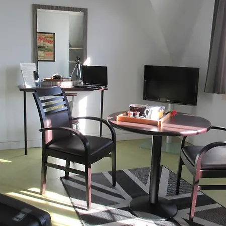 Hotel Du Chemin De Fer Vivoin